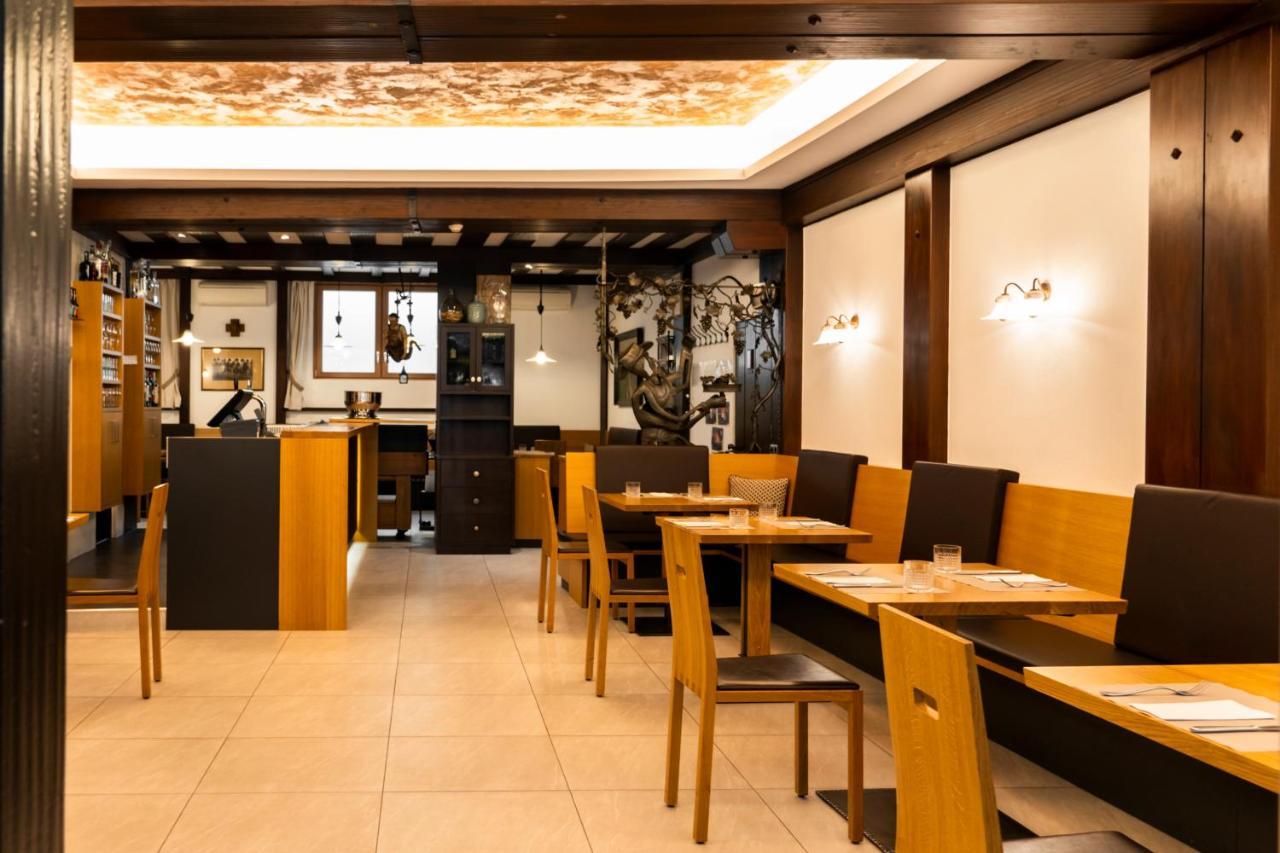Feichter Hotel & Bistro Болзано Екстериор снимка