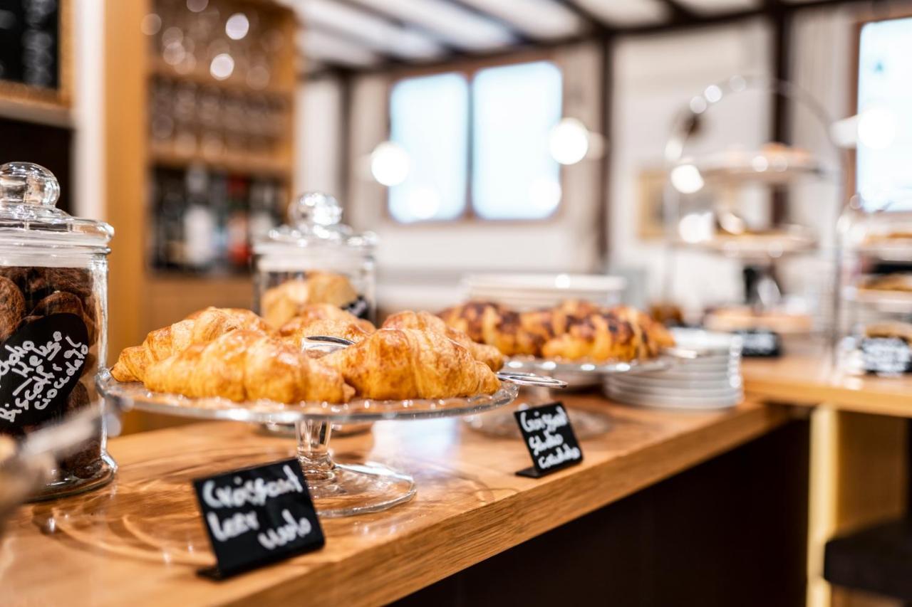 Feichter Hotel & Bistro Болзано Екстериор снимка