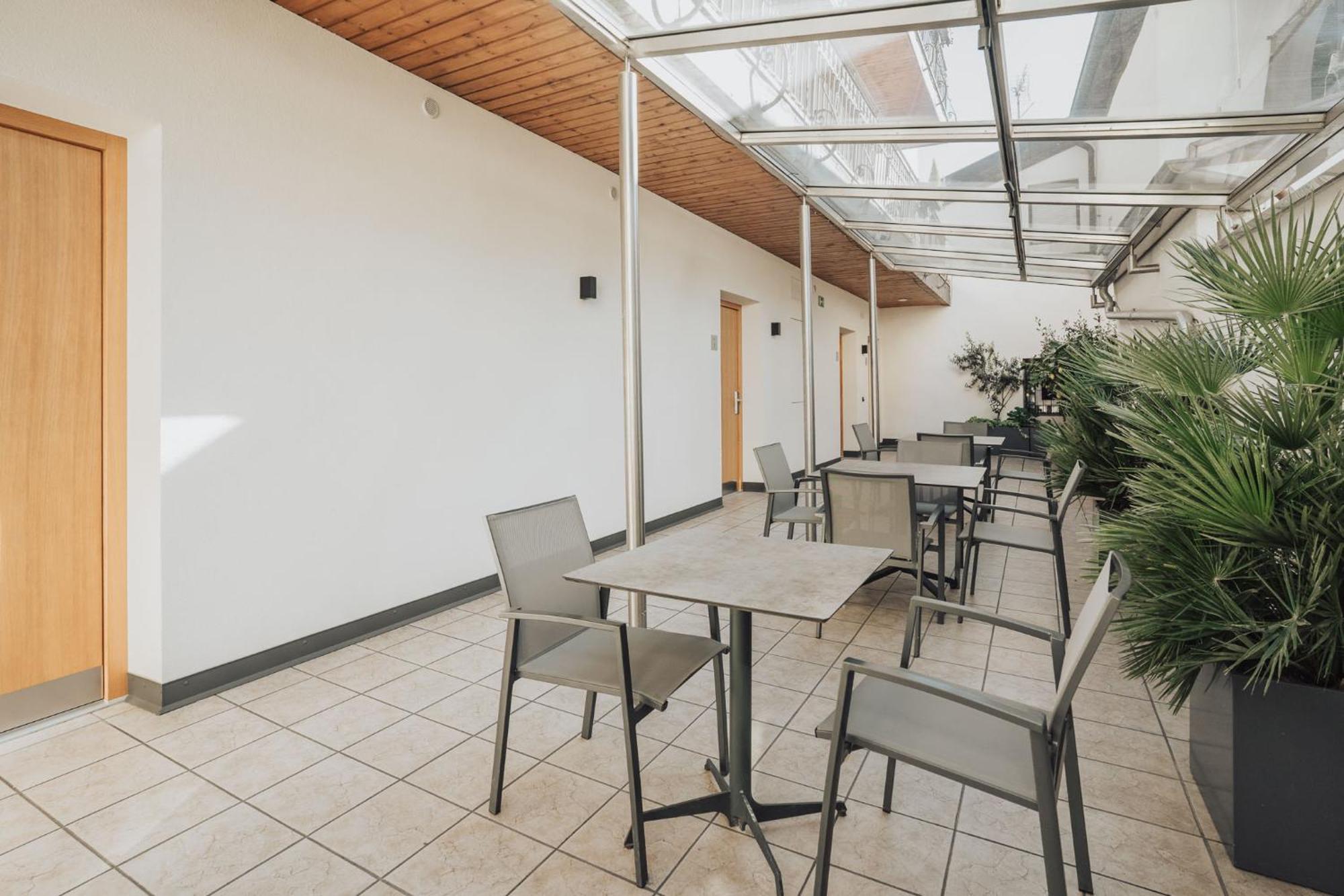 Feichter Hotel & Bistro Болзано Екстериор снимка