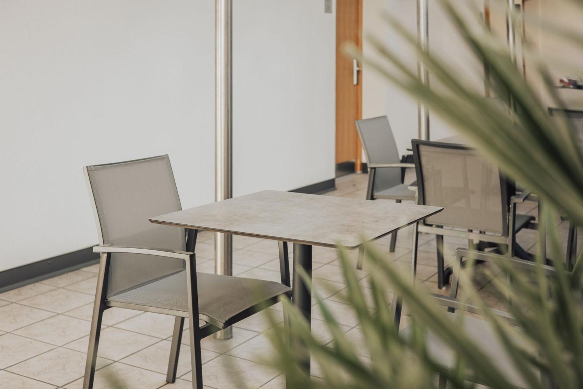 Feichter Hotel & Bistro Болзано Екстериор снимка