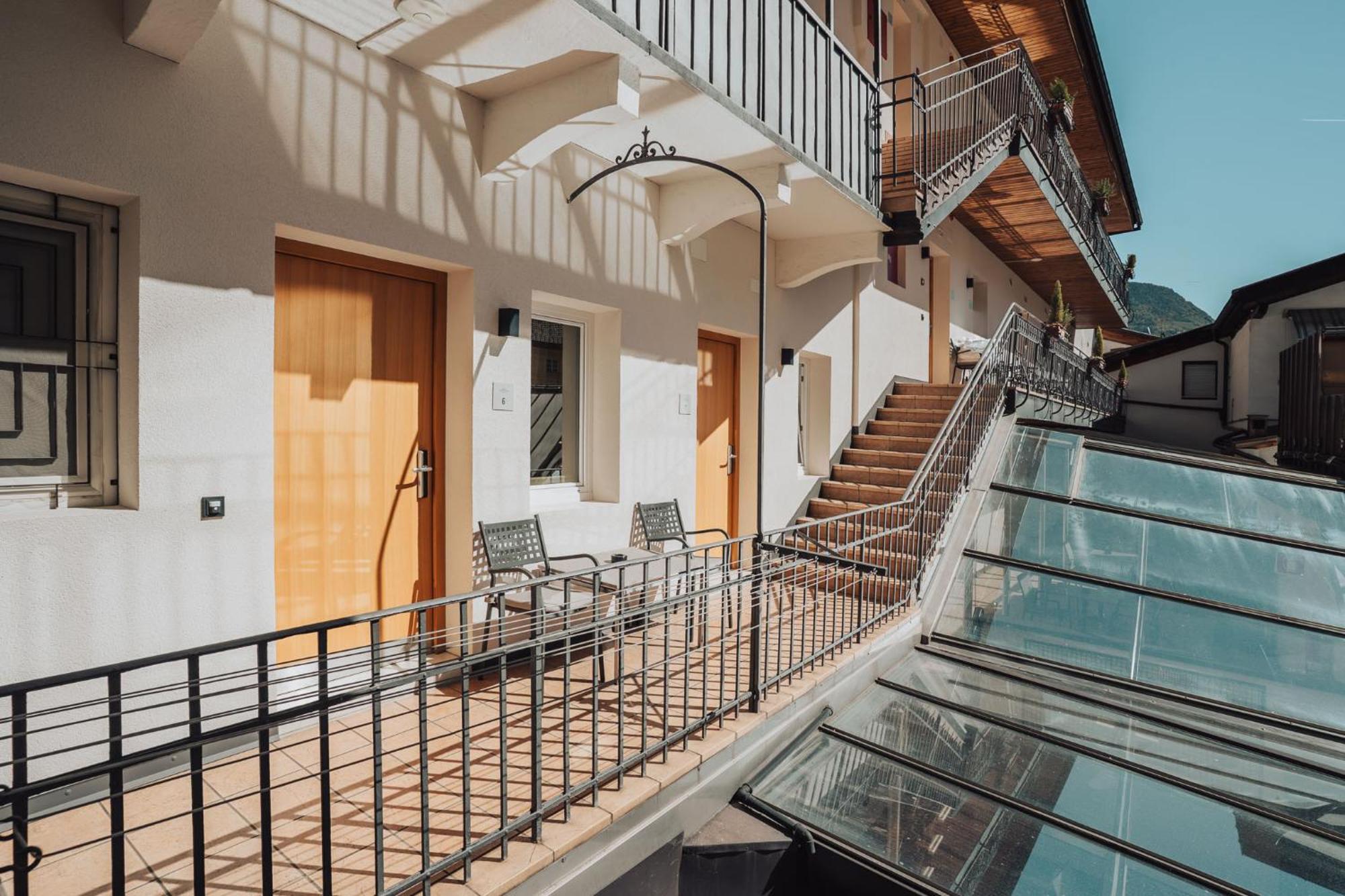 Feichter Hotel & Bistro Болзано Стая снимка
