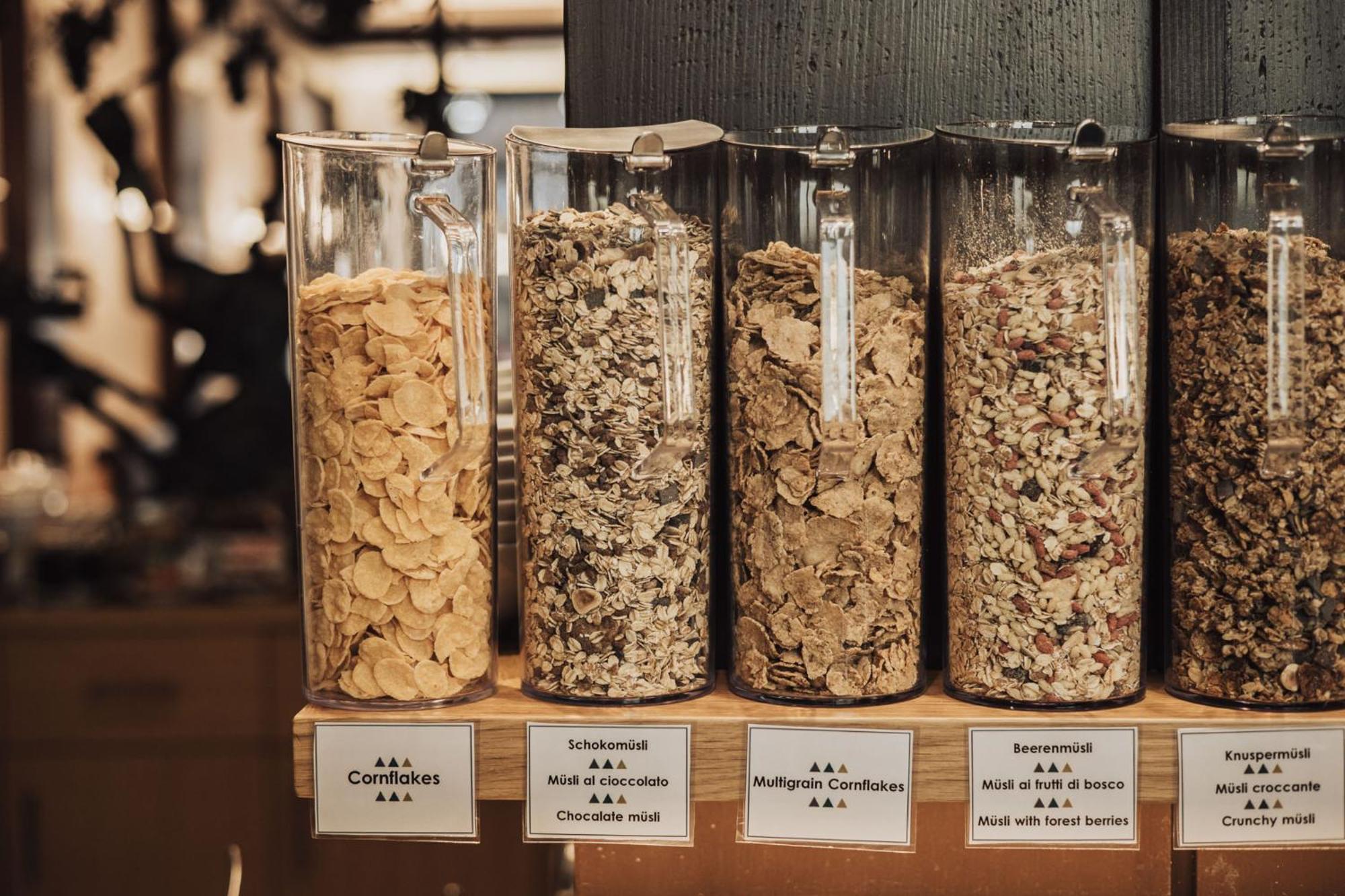 Feichter Hotel & Bistro Болзано Екстериор снимка